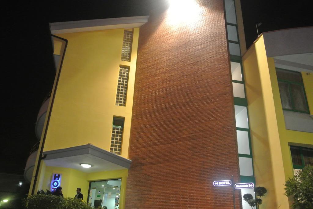 Hotel Stefano A Melito Melito di Napoli Exterior photo